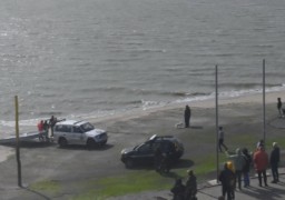 Baie d'Authie : un couple âgé de belges isolé par la marée et sauvé par la SNSM de Berck.