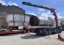 A Marquise, un convoi exceptionnel a quitté l'entreprise Lenglet mercredi après-midi.