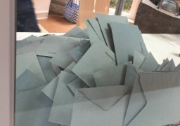 Européennes: taux de participation en légère hausse par rapport à 2019