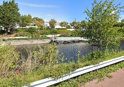 Calais: décès du conducteur d'un fourgon tombé dans le canal de l'Escaut
