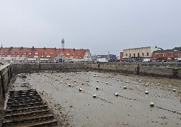 Calais : un homme chute de 7 mètres dans le bassin du Paradis