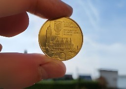 Calais : les 4000 pièces commémorant le centenaire de l'hôtel de ville ont toutes été vendues