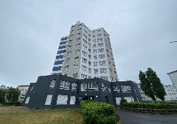 A Calais, une tour d'habitation vidée de ses habitants pour éliminer les cafards !