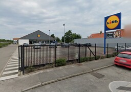 Oye-Plage : Un homme brandit une hache sur le parking d’un Lidl ! 