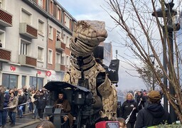 Plus qu'une dizaine de places pour voyager à dos de varan ce week-end !