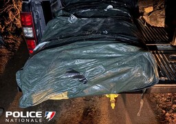 Les policiers de Calais mettent la main sur un bateau destiné à une traversée clandestine
