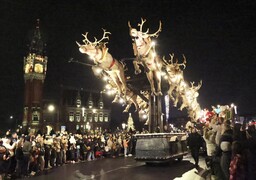 Calais : une Grande Parade de Noël magique rassemblant 55 000 spectateurs ce dimanche