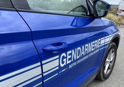 Les Attaques : trois gendarmes blessés, percutés par un conducteur placé en garde à vue