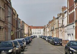 Malo-les-Bains : deux septuagénaires retrouvés morts par arme blanche dans leur salle de bain.