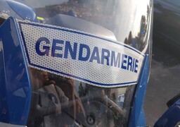 Condette: 2 adolescents touchés dans une collision entre leur scooter et une voiture