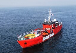 Enquête à Dunkerque : des marins d’un navire de secours aux migrants accusés de propos racistes