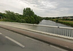 Drame à Saint-Léonard : le corps d’un homme repêché dans l’eau près du pont de la Nationale 1