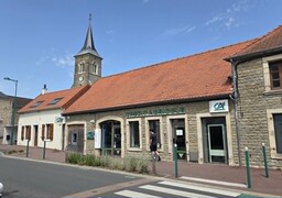 La Capelle-lès-Boulogne: le Crédit Agricole annonce sa fermeture, élus et des habitants inquiets