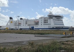 Le ferry Akka est arrivé à Boulogne : « le début d’une belle aventure » vers l’Irlande