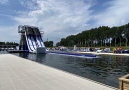Les escapades Radio6 : A Gravelines, « Enjoy the game ! » flotte sur le parc de l'AA !