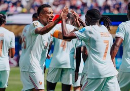 Coupe du monde : Dembélé s'offre un triplé, les Bleus terminent premiers de leur groupe