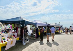 Les escapades : A Calais La Plage, Le marché des artisans a lieu chaque samedi de 17 h à 21 h !