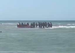 Berck-sur-mer : sur la plage, une bâche XXL aura causé pas mal de soucis cet été aux sauveteurs !