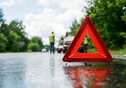Une voiture fait une embardée sur l’A16 près d’Abbeville : une jeune conductrice s’en sort indemne