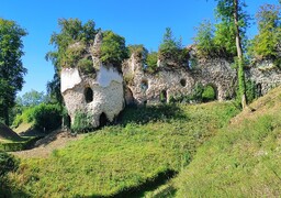 Les Escapades Radio 6 vous emmènent dans les ruines du Château de Fressin !