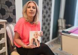 Boulogne : depuis 10 ans, elle accompagne des femmes atteintes du cancer et raconte leur combat dans un livre