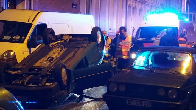 Accident impressionnant à Calais : une femme légèrement blessée