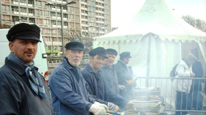A Boulogne sur mer, la fête du hareng aura lieu bassin Napoléon en raison des mauvaises conditions météo annoncées.