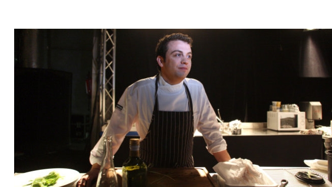 Alexandre Gauthier, à la une du magazine « La Revue Culinaire ».