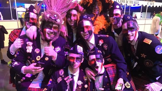 Les Acolytes de Le Portel se sont rendus à Dunkerque au bal du chat noir !