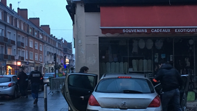 Calais: 5 hôteliers soupçonnés d'appartenir à un réseau de passeurs albanais.