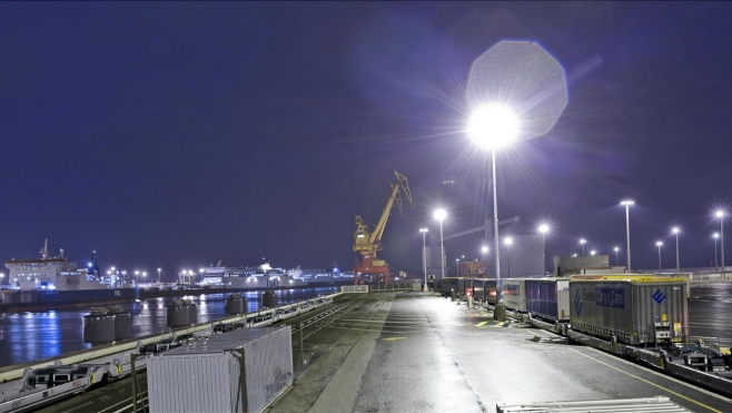 Autoroute Ferrovière Calais - Le Boulou :