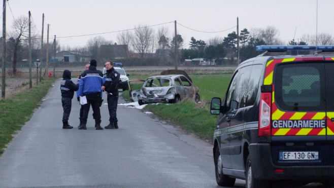 Oye-Plage : c'est un cultivateur ansérien qui est mort brûlé dans sa voiture hier.