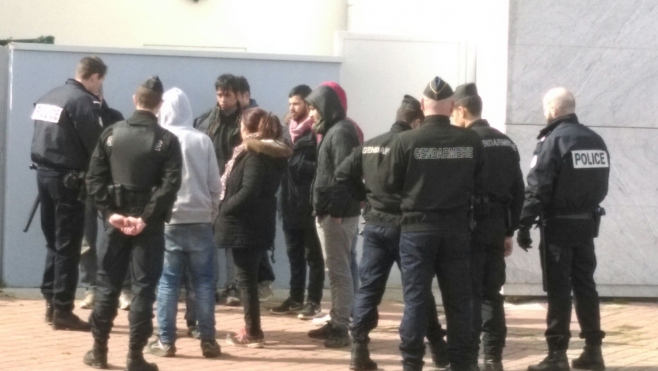 Migrants : la maire de Calais demande à l'état de prendre ses responsabilités.