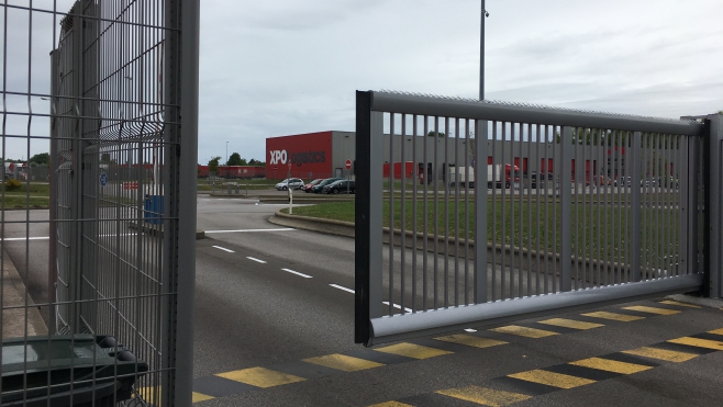 Marck : Suspicion de fuite de produits radioactifs dans une entreprise