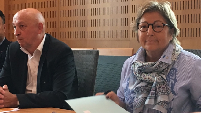 A Calais, le maire Natacha Bouchart explique sa stratégie de relance commerciale de la ville !