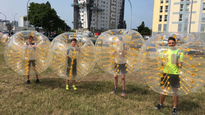 Insolite : le Bubblefoot a fait son apparition à Calais