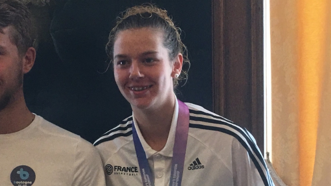 Championne d’Europe de Basket U16, Zoé Wadoux vise les JO de 2024 !