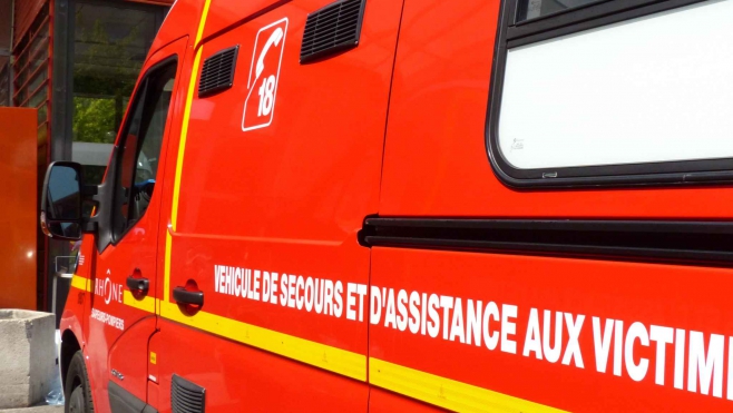 Un accident de la route fait un mort et deux blessés graves près de St Omer.