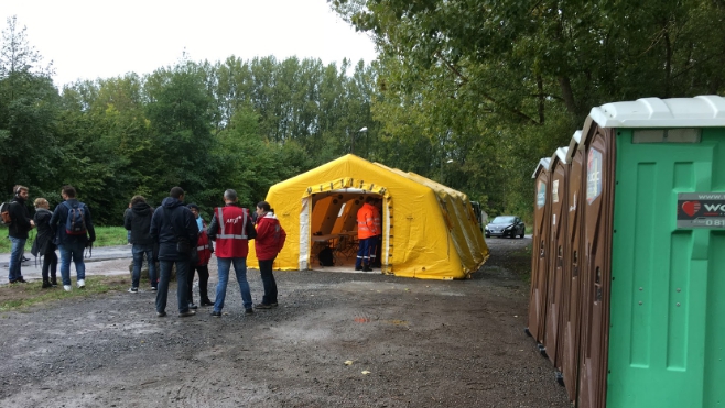 Ce lundi, l’Etat amplifie son dispositif de persuasion au départ pour les migrants de Grande Synthe. 