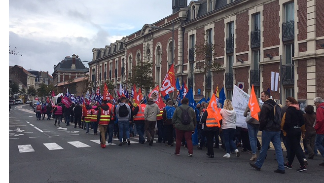 Mobilisation des fonctionnaires à Calais