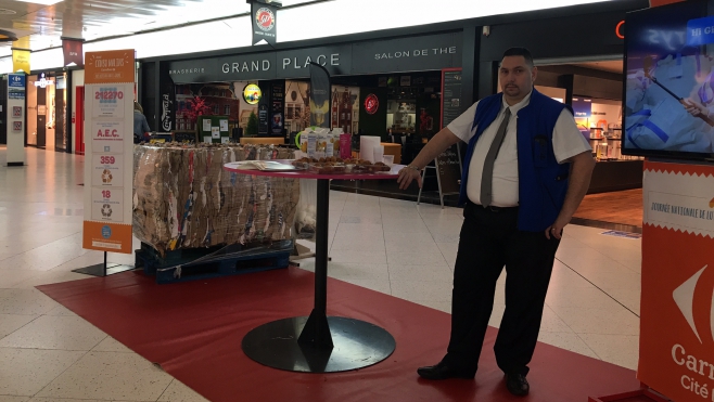 Coquelles: opération anti-gaspillage au Carrefour Cité Europe