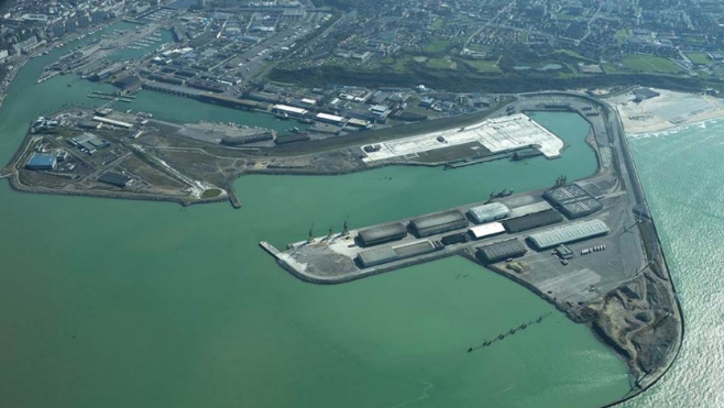 Boulogne sur mer : le corps d'une femme repêché au port de commerce.