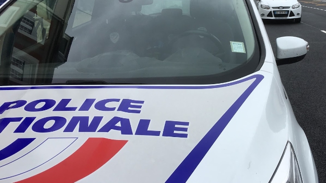 A Dunkerque, deux policiers sauvent un homme de la noyade !