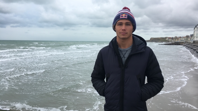 Le champion de paddle Arthur Arutkin était de retour à Wimereux samedi