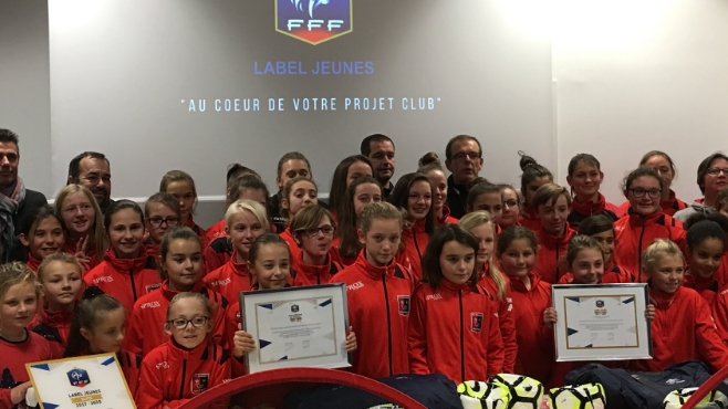 L’USBCO décroche le label jeunes et le label école de foot féminin !