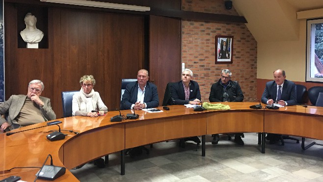 Crise à l'agglo : les maires