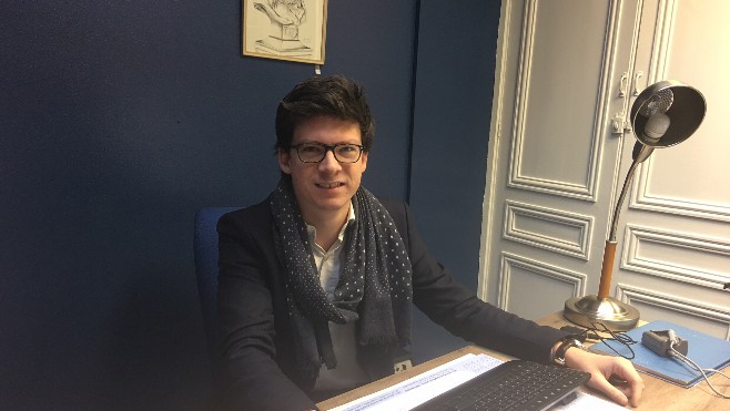 Les Républicains : Pierre-Henri Dumont minimise les démissions