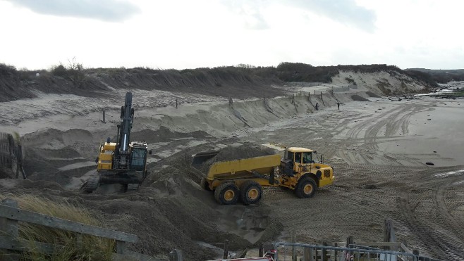 Wissant : le réensablement de la Dune d’Aval a débuté