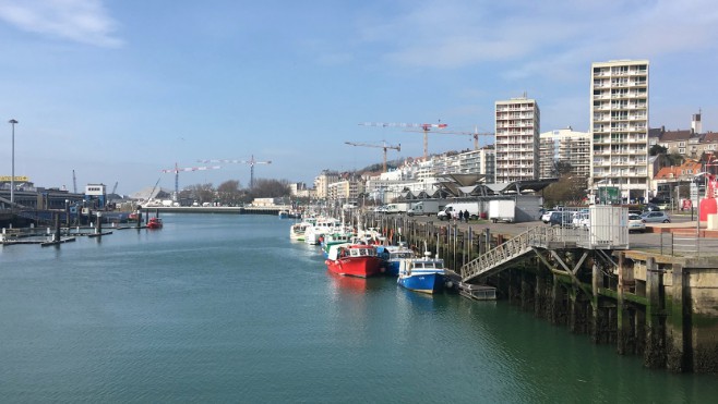 Boulogne sur mer, premier port de pêche avec 32 000 tonnes débarquées.