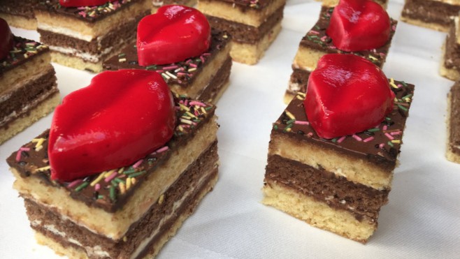 Découvrez le ZOT'CHE la nouvelle pâtisserie du carnaval de Dunkerque !